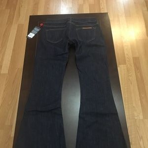 NWT True Religion Jeans Size 29 Flare $220 MSRP